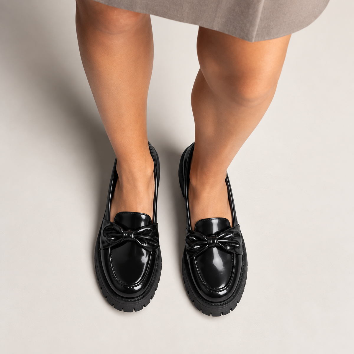Womens Leather Round Toe Breathable Ballet Flats side view - women's ballet flats UK