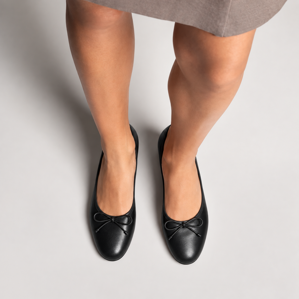 Womens Bow Round Toe Ballet Flats side view - women's ballet flats UK