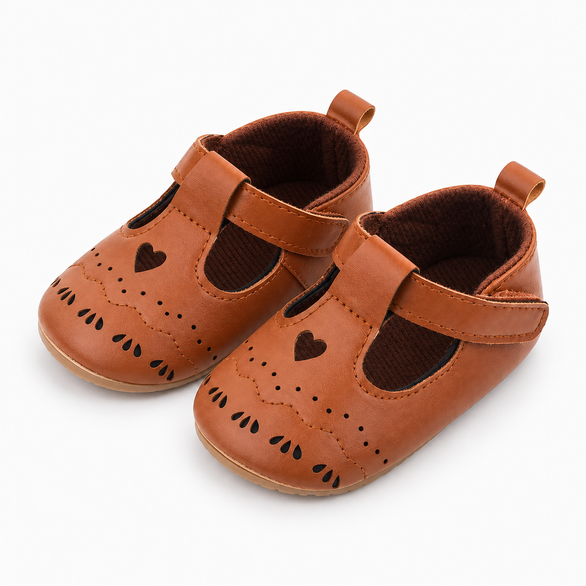 Baby Prewalker Ballet Flats Brown - paire de chaussures bébé à bride avec découpes coeur