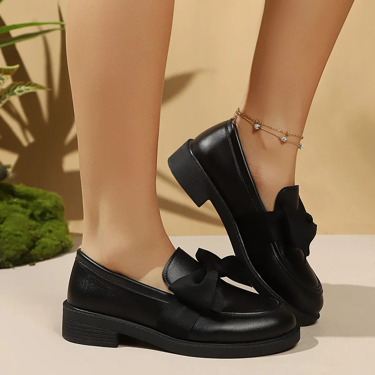 Women's Bow Platform Slip-On Loafers