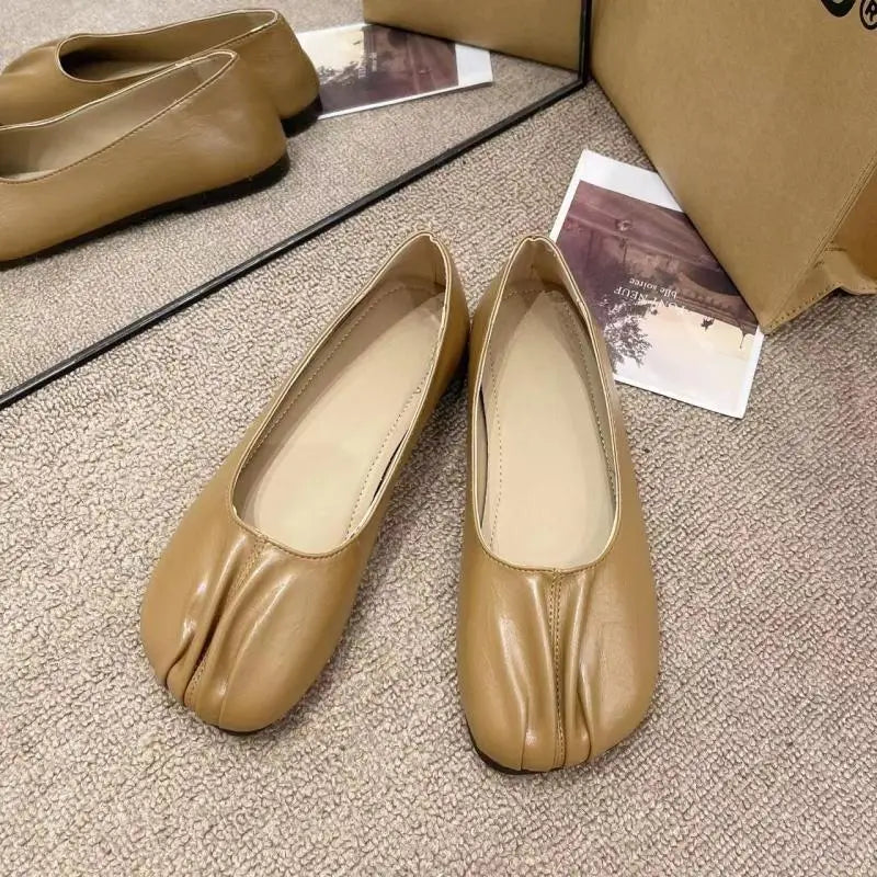 Women's Pleated Toe Leather Loafers
