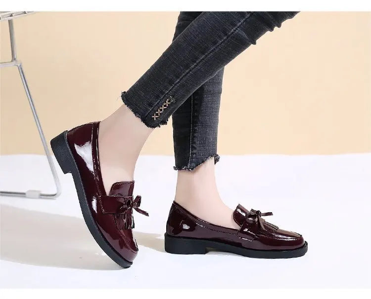 Women's Butterfly Knot Tassel Loafers