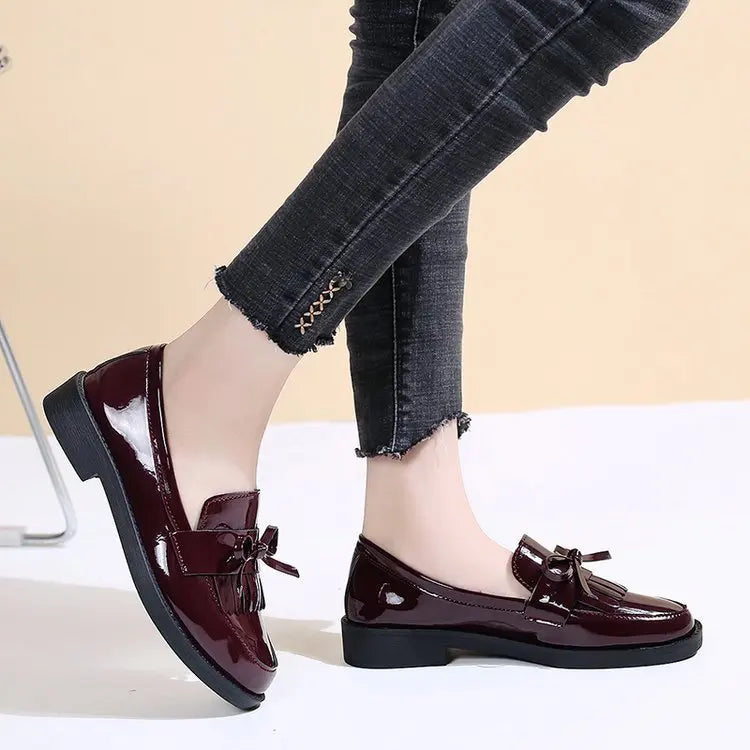 Women's Butterfly Knot Tassel Loafers