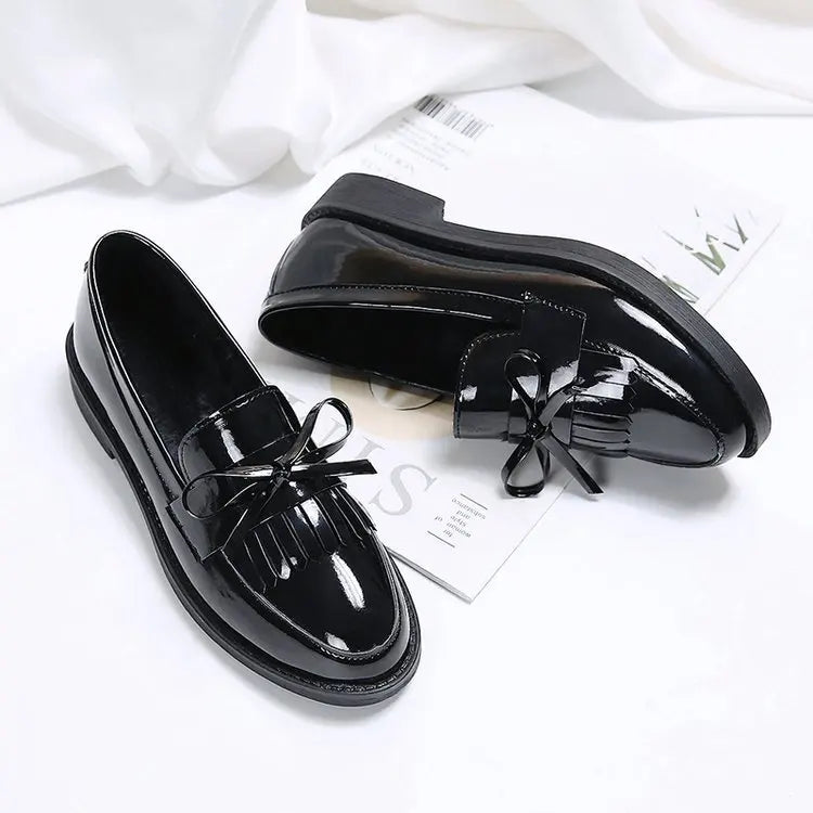 Women's Butterfly Knot Tassel Loafers
