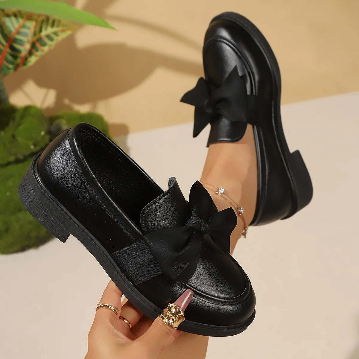 Women's Bow Platform Slip-On Loafers