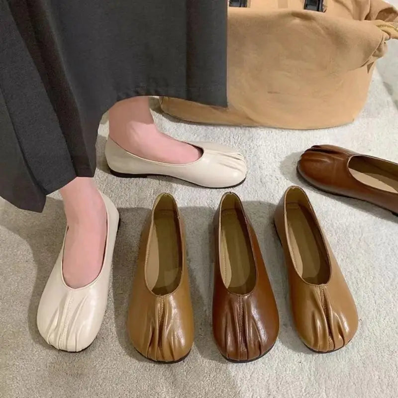 Women's Pleated Toe Leather Loafers