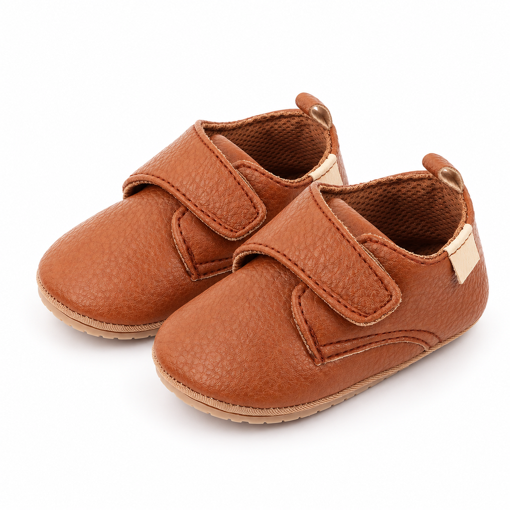 Baby Velcro First Walker Shoes Tan paire - chaussures bebe premiers pas couleur tan avec scratch large et cuir texture
