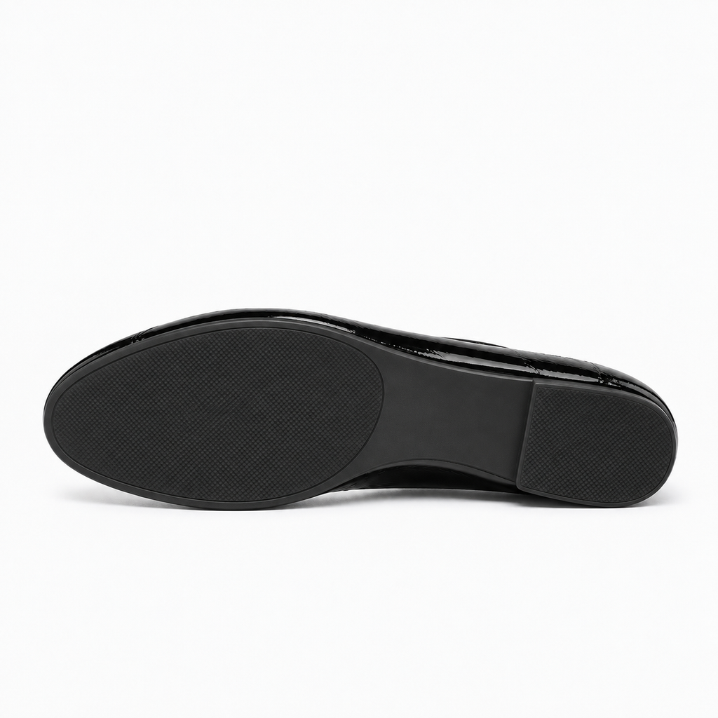 Black womens patent round toe ballet flats sole view with slim elegant outsole
